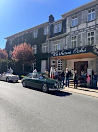 Jaguar Oldtimer beim Start zur Ochsentour No. 9
